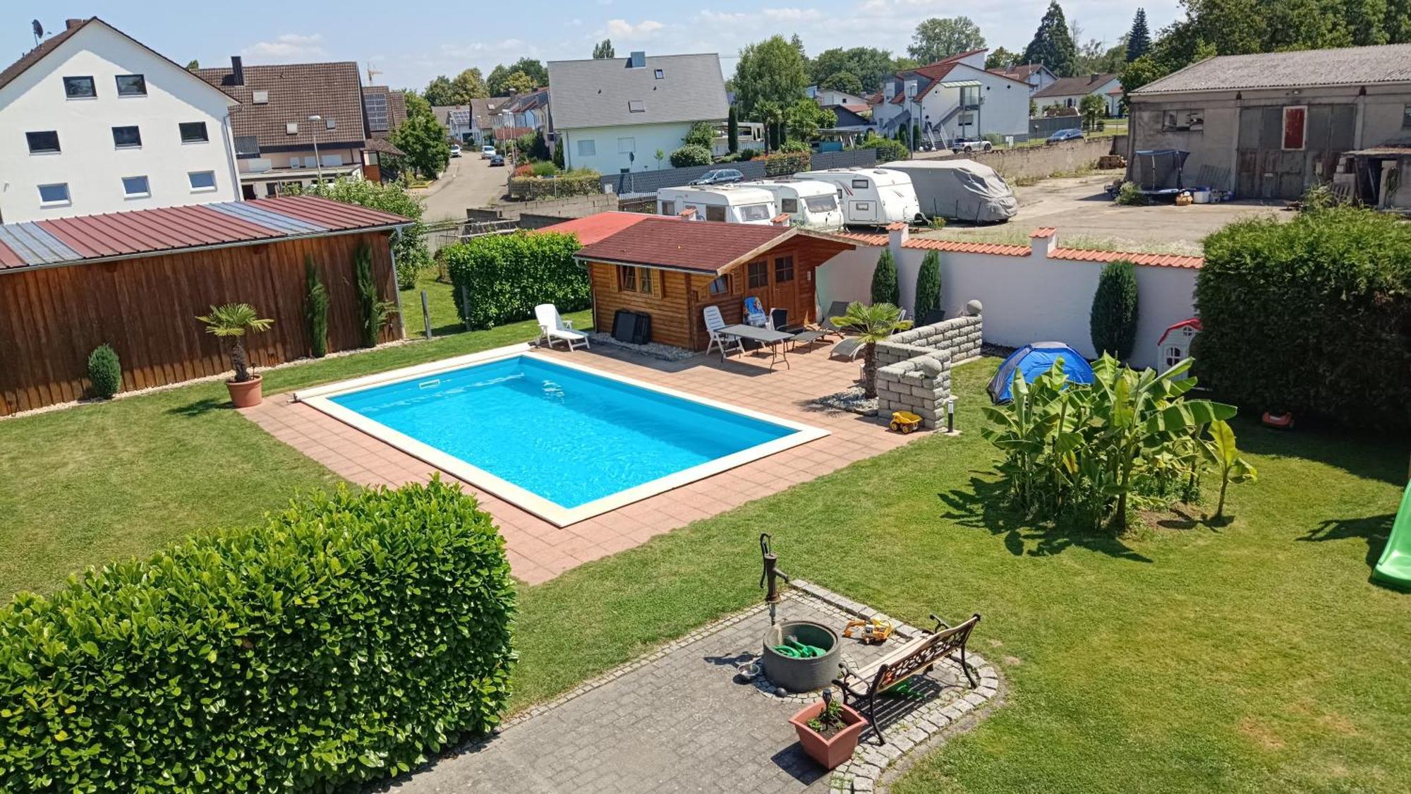 Ferienwohnungen Zur Elz - Traumhafte 160 Qm Wohnung Mit Pool Und Garten Naehe Des Europaparks Kappel-Grafenhausen Exterior foto